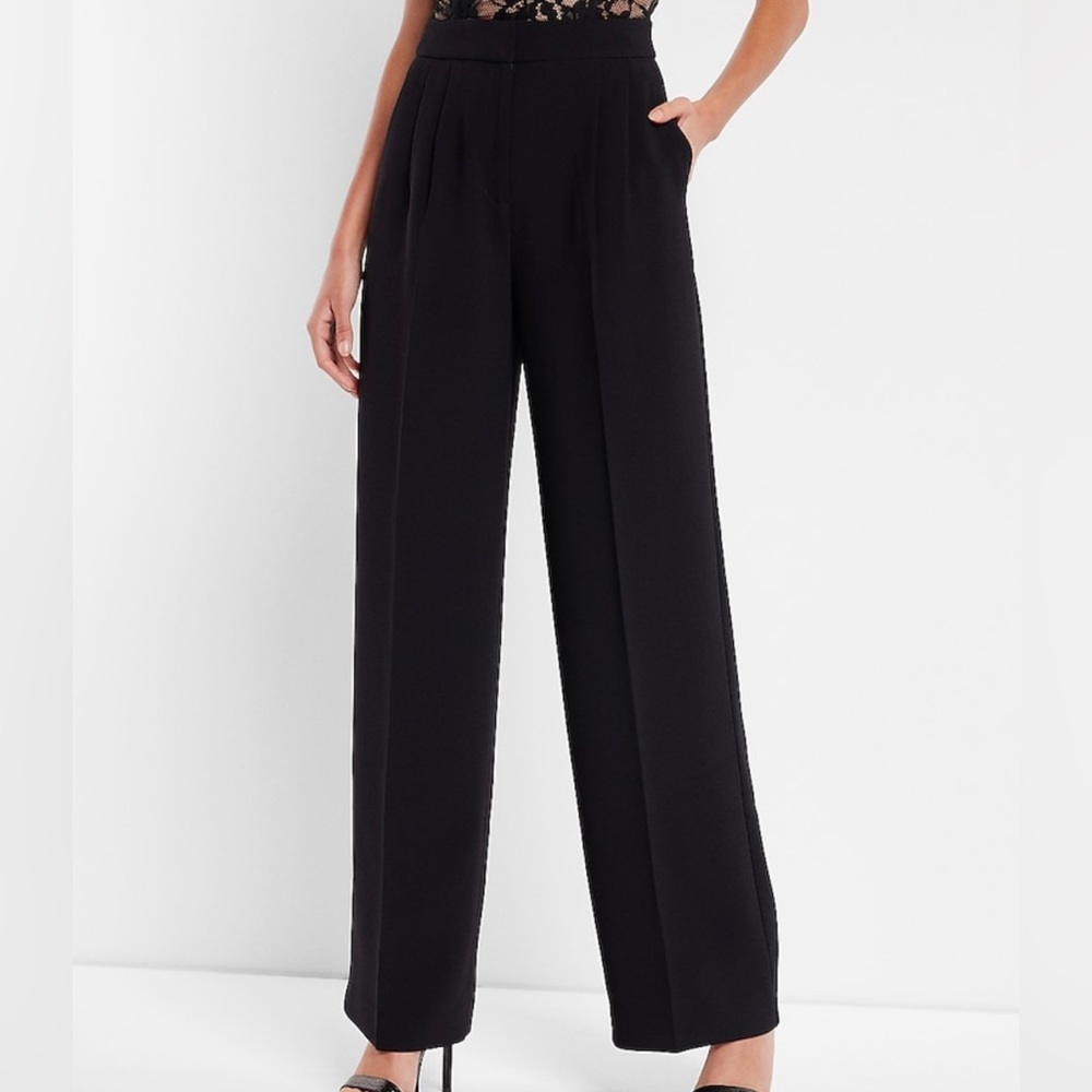 NWT Express High Waisted Trouser Pant - 8 Short